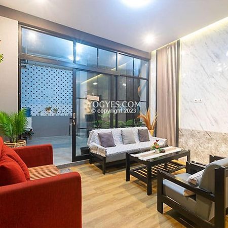 Destiny House Otel Yogyakarta Dış mekan fotoğraf