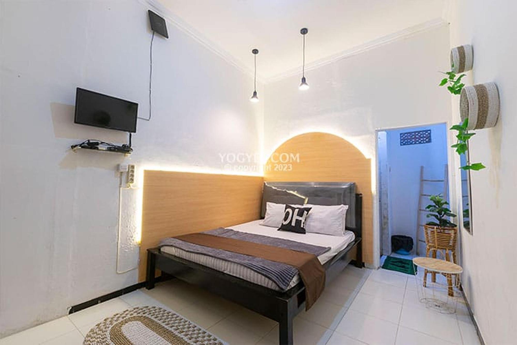 Destiny House Otel Yogyakarta Dış mekan fotoğraf
